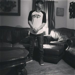 Meet your Posher, Tony